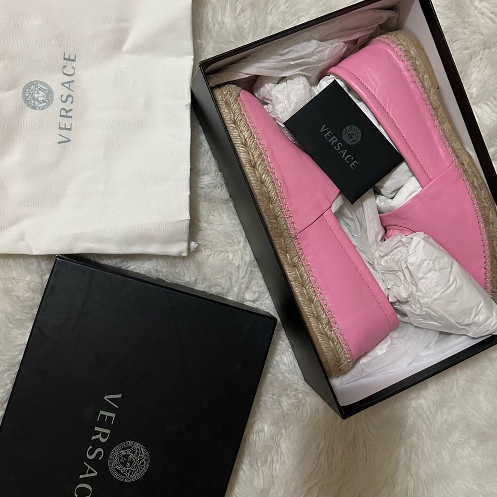 Versace Medusa Coated Canvas Espadrilles size 38 Baby Pink